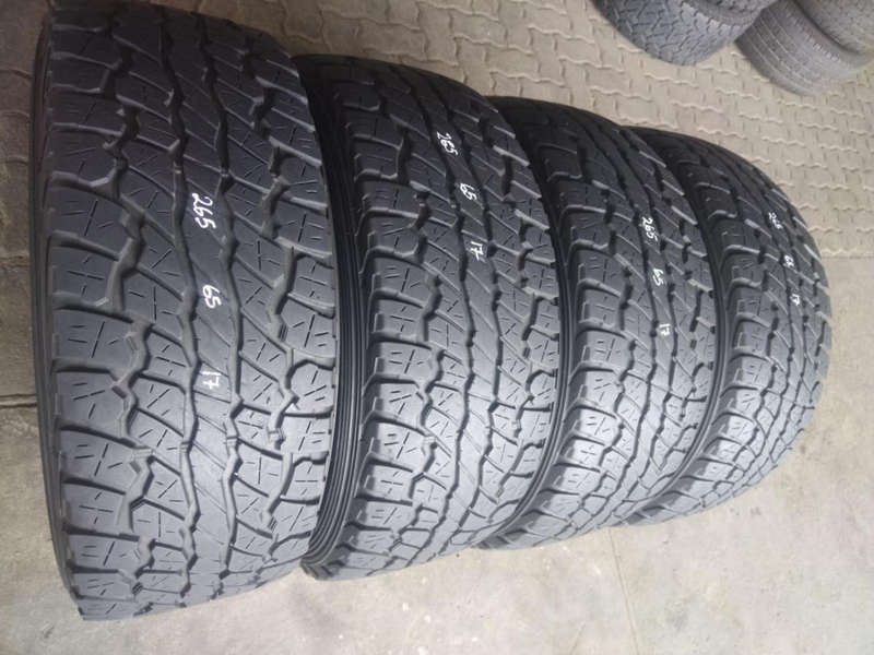 265/65/17 × 4 Dunlop Grandtrak AT3G.