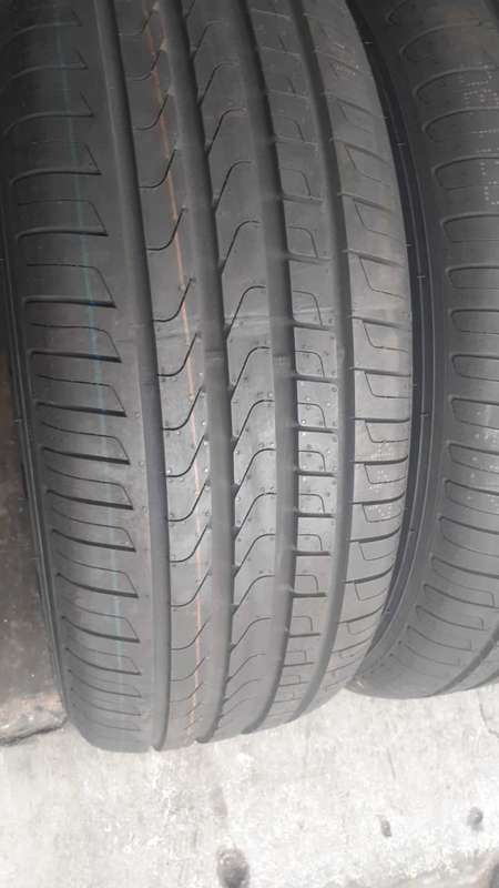 235/60/18 Pirelli Scorpoin Verde *Runflat tyres. % life