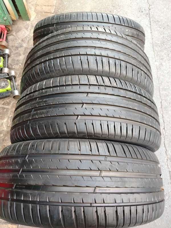 245/50/20 Michelin Pilot Sport . 100% Life