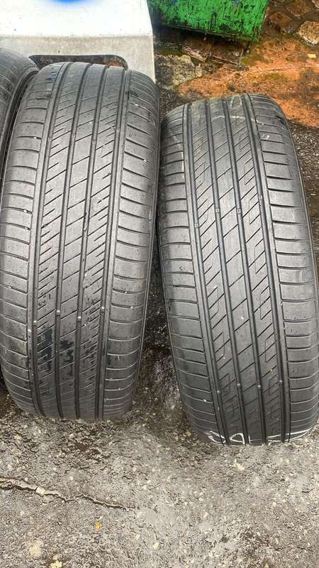 225/55/18 x 4 Kumho Solus fairly used tyres. 80% life