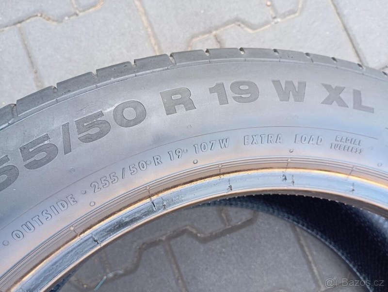 255/50/19 × 2 Continental Runflat used tyres
