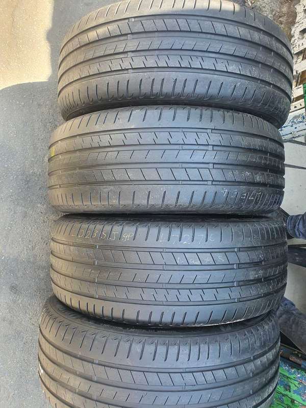 245/45/20, 275/40/20 Bridgestone Alenza *Runflat Tyres