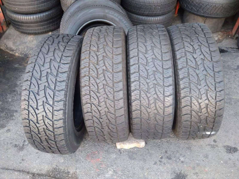 265/65/17 × 4 Bridgestone Duerler AT. 70% life