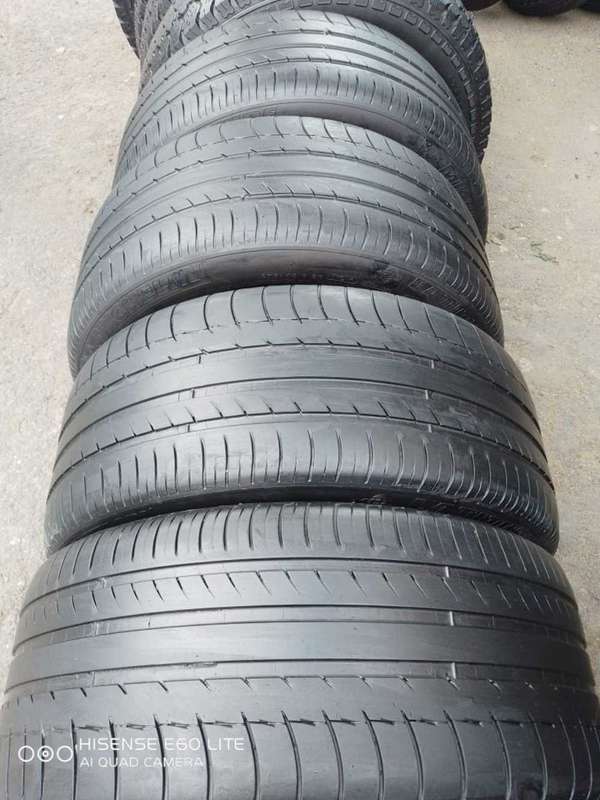 275/45/19 Michelin Latitude Sport Tyres.