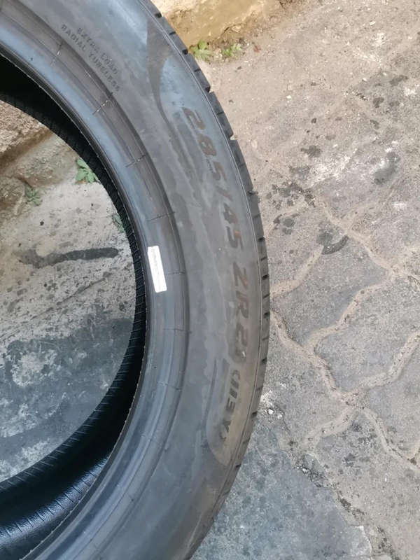 285/45/21; 315/40/21 Pirelli Pzerro tyres