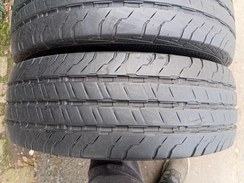 205/75/16c x 2 Continental ContiVanContact