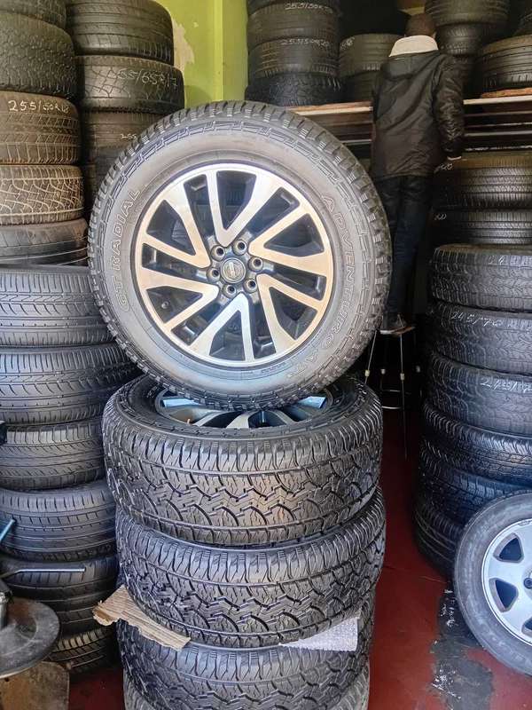 Nissan Navara Mags and Tyres