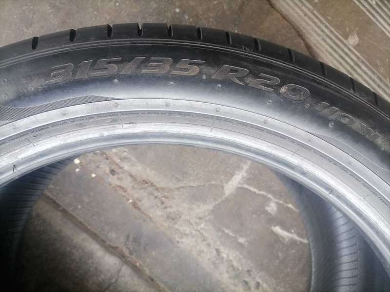 315/35/20 & 275/40/20 Pirelli Pzerro Runflat tyres for BMW X5, X6