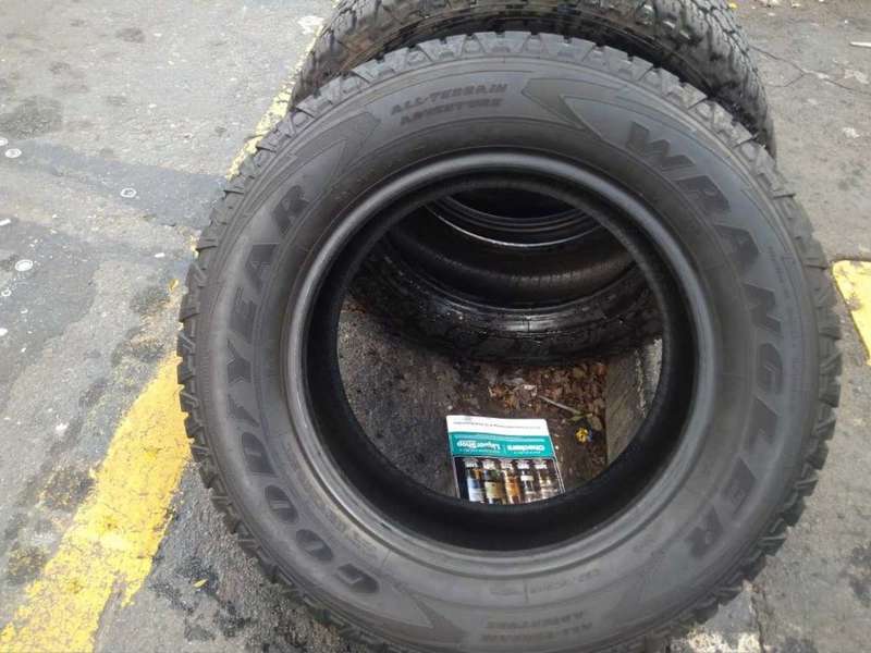 265/60/18 Goodyear Wranglar AT. 80% life