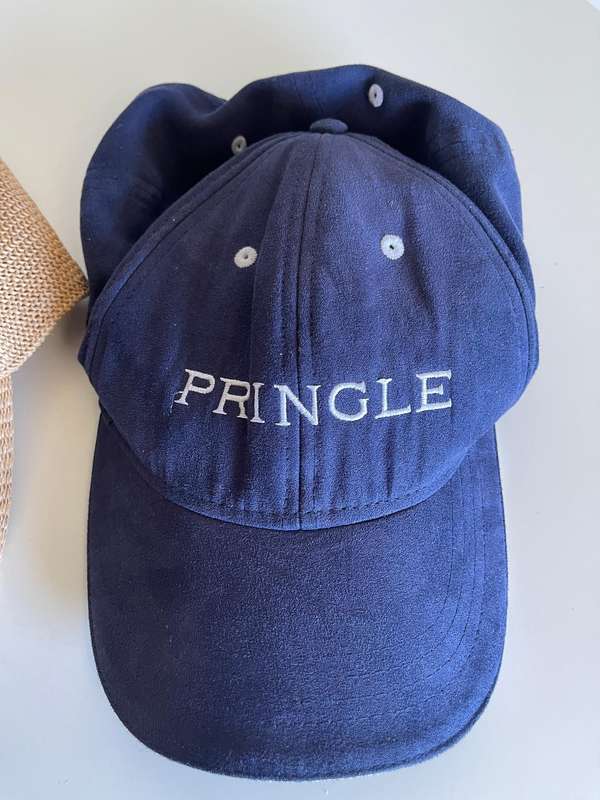 Pringle & Old Khaki Caps