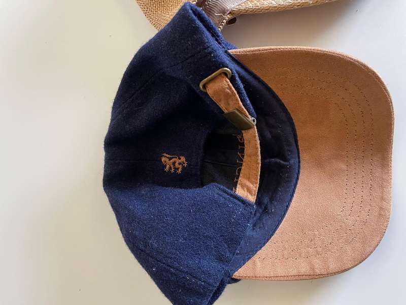 Pringle & Old Khaki Caps