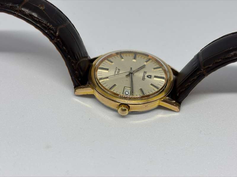 Nivada F77 Automatic