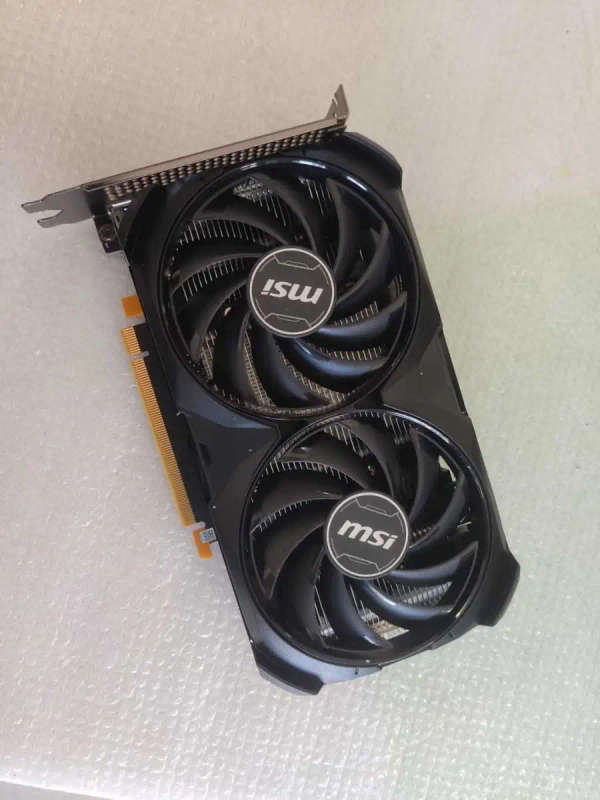 Nvidia RTX 4060 8GB - MSI Ventus 2x Black