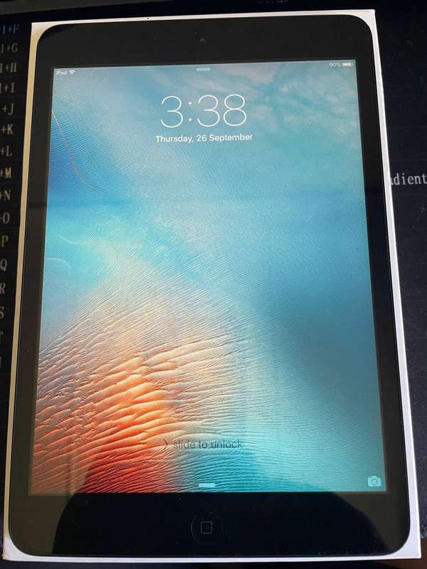 Apple iPad Mini WiFi 16GB Black and in Mint Condition - Boxed