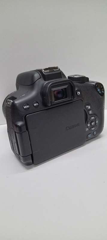 Canon 750d camera
