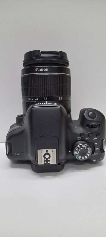Canon 750d camera