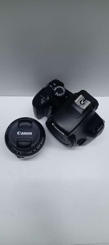 Canon 1100D body +50mm1.8 prime lens