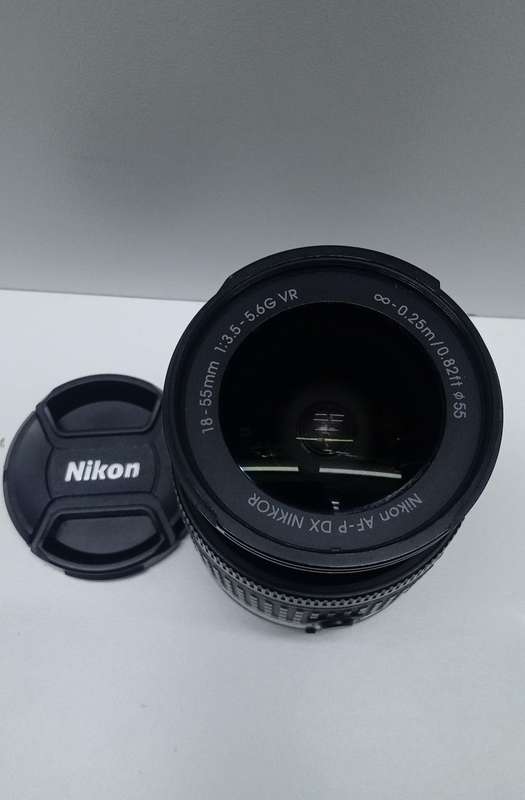18-55mm 1:3.5-5.6G VR nikon standard lens