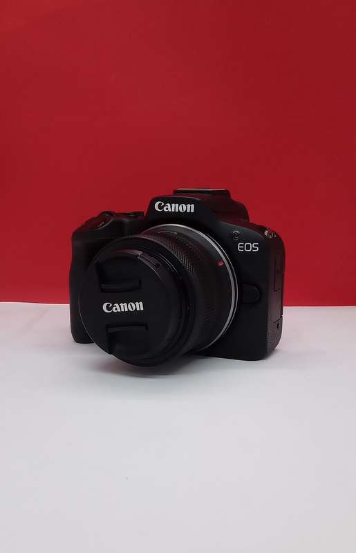 Canon EOS R50  4k mirrorless camera