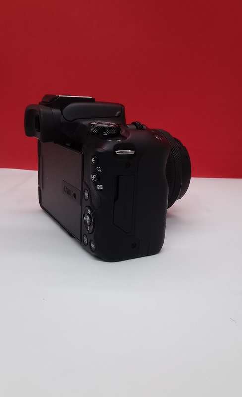 Canon EOS R50  4k mirrorless camera