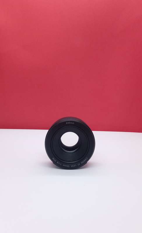 Canon EF 50mm 1:1.8 STM prime lens
