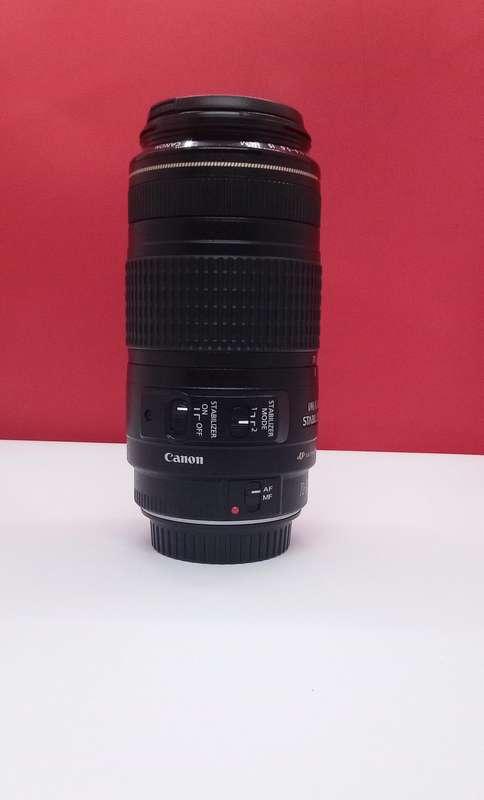 Canon EF 70-300mm f4-5.6 L IS USM ZOOM LENS