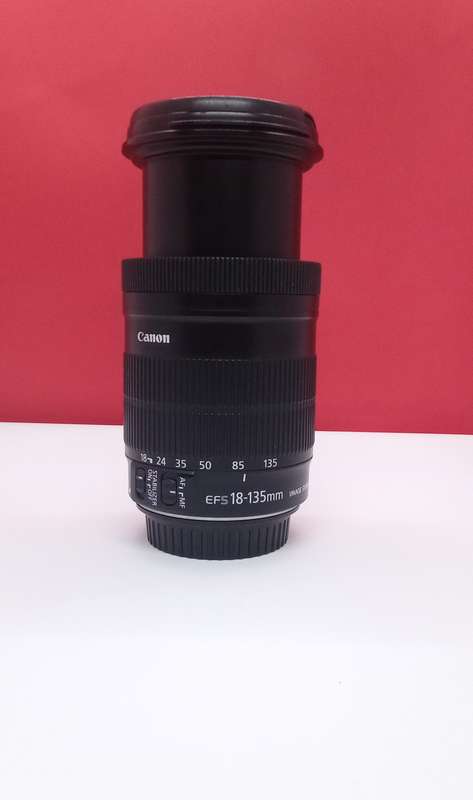 Canon EF 18-135mm with image stabilizer
