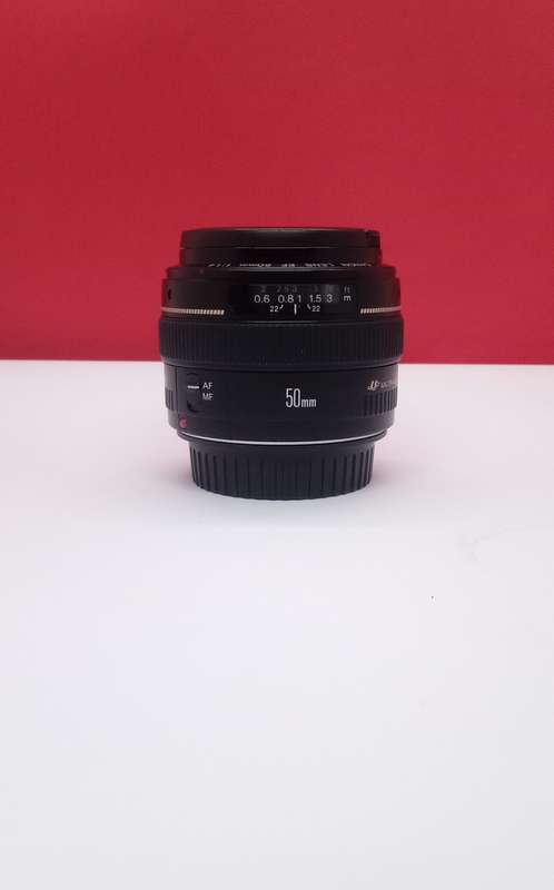 Canon EF 50mm f1.4 USM prime lens
