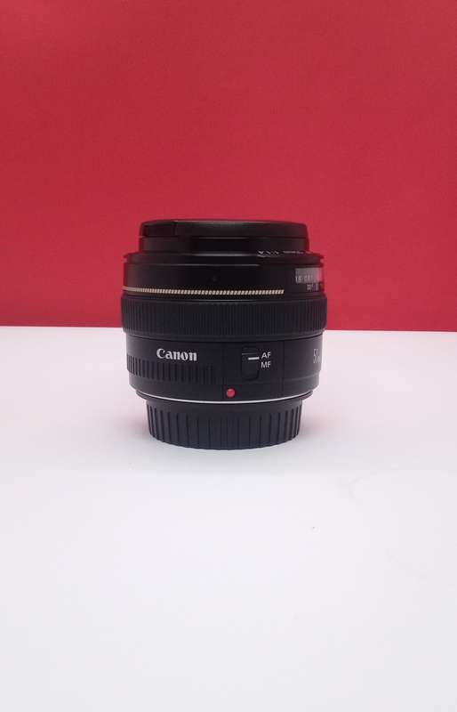 Canon EF 50mm f1.4 USM prime lens