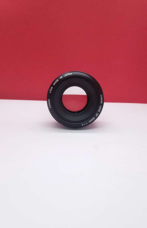 Canon EF 50mm f1.4 USM prime lens