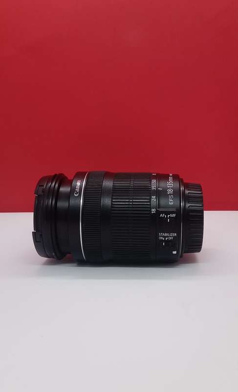 Canon EF 18-135mm f3.5-5.6 IS STM Zoom lens