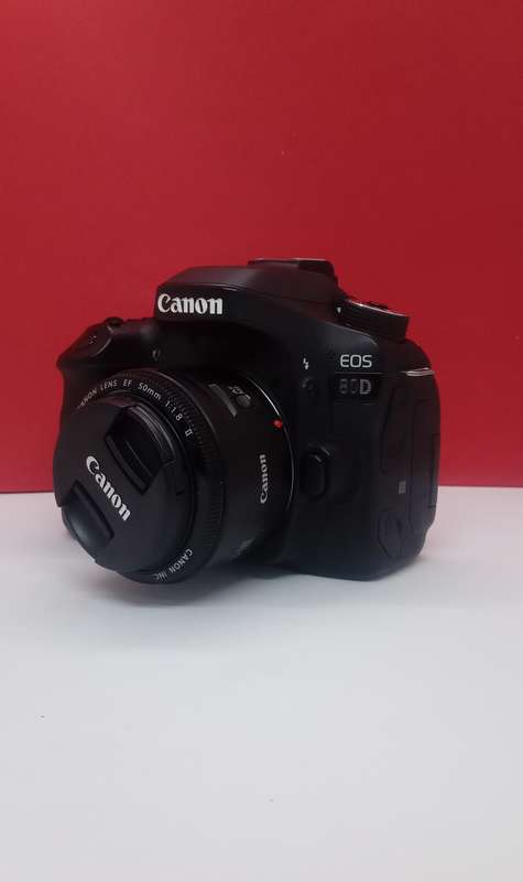 Canon 80D body +50mm1.8 prime lens