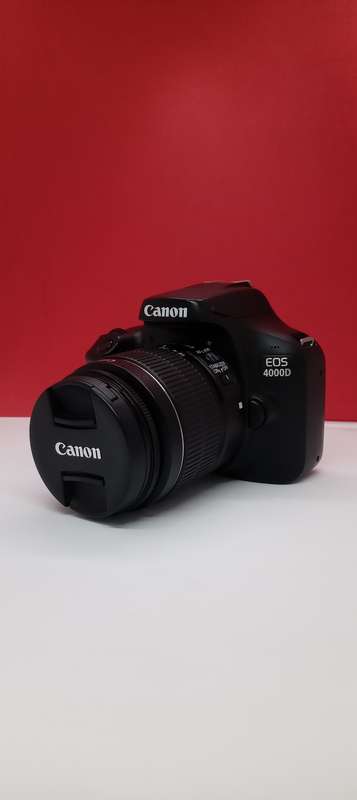 Canon 4000D slr camera