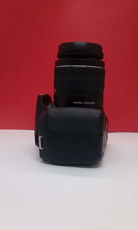 Canon 1300d slr camera
