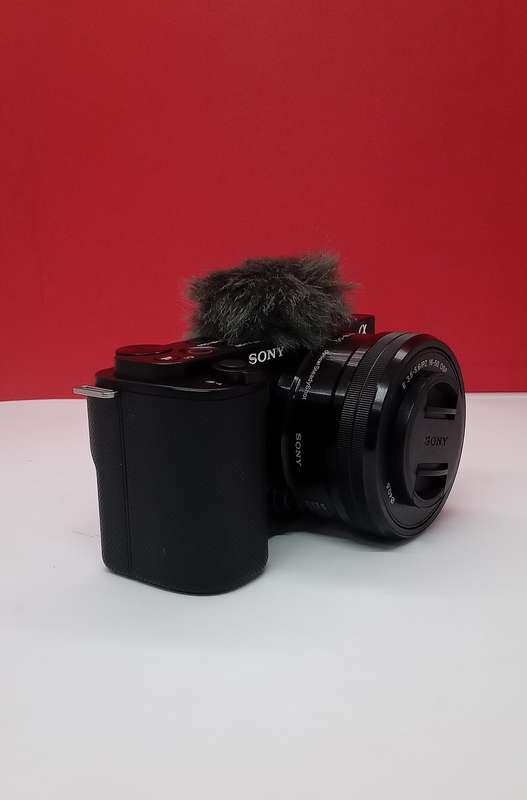 SONY ZV-E10 4K CAMERA