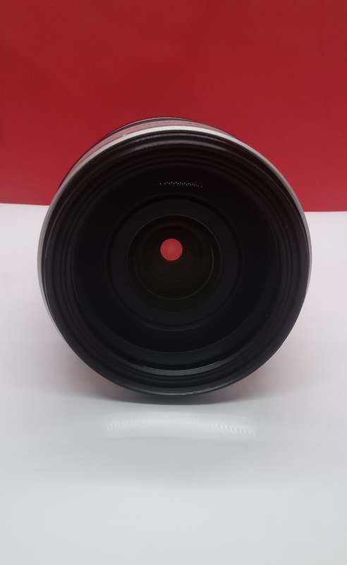 Canon EF 28-300mm 1:3.5-5.6 L IS USM
