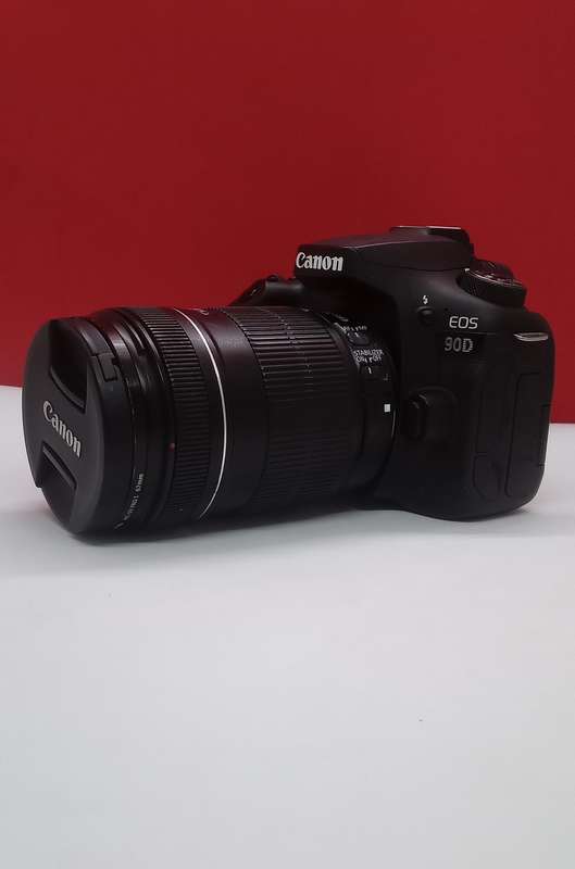 Canon 90d body + EF18-135mm lens
