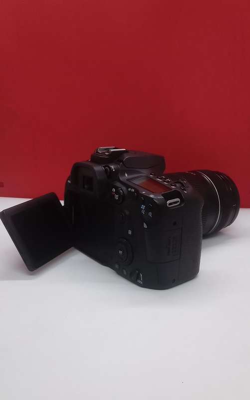 Canon 90d body + EF18-135mm lens