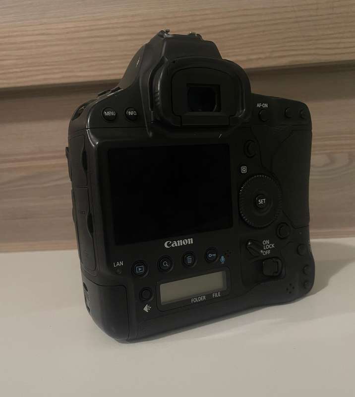 Canon EOS 1DX MARK II