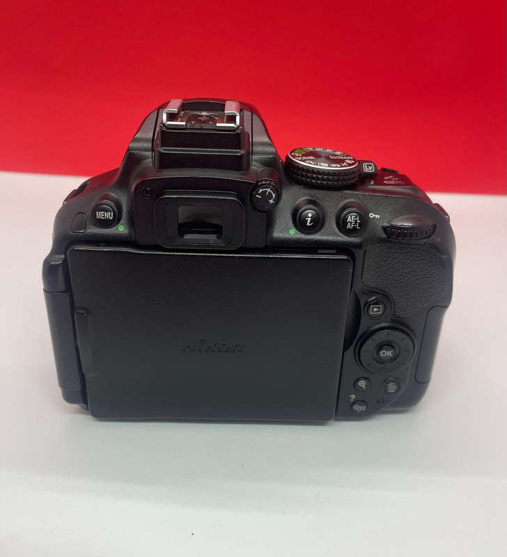 Nikon D5300