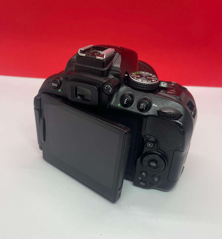 Nikon D5300
