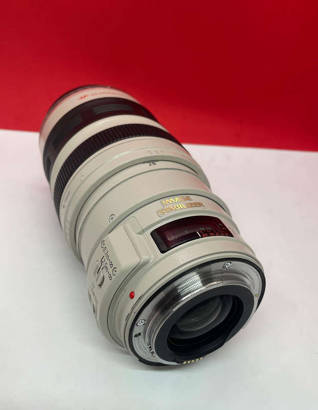 Canon EF 28-300mm 1:3.5-5.6 L IS USM