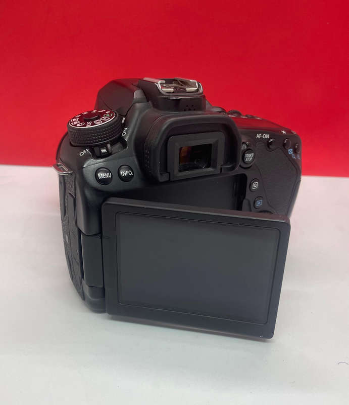 Canon 80D