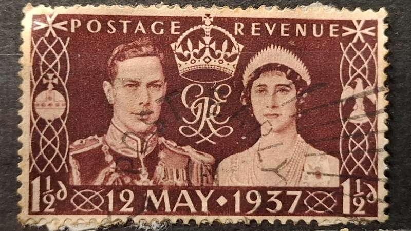 1937 - UK - 1½P - Coronation of King George VI