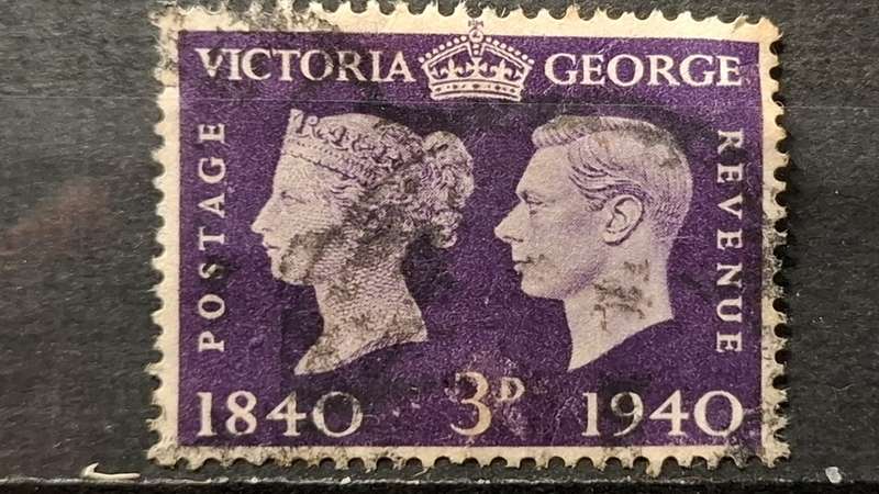 1940 - UK - 3P - Queen Victoria and King George VI