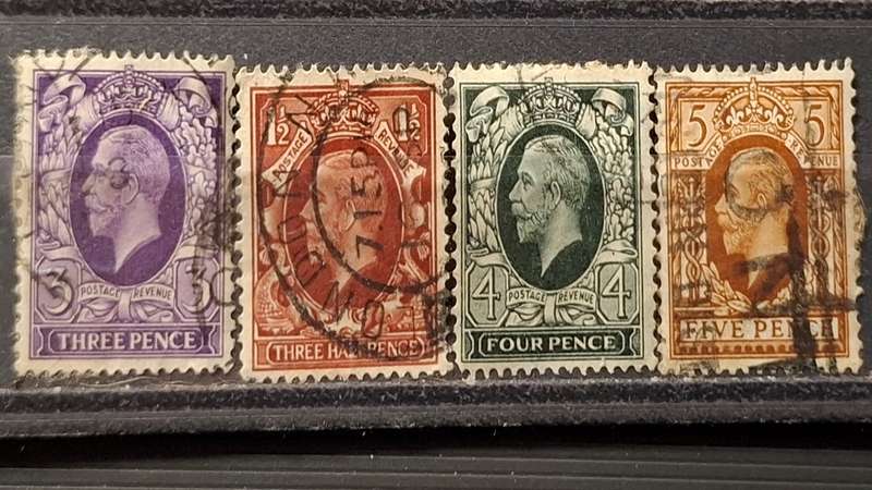1934-1936 - UK - 1½P + 3P + 4P + 5P -  King George VI