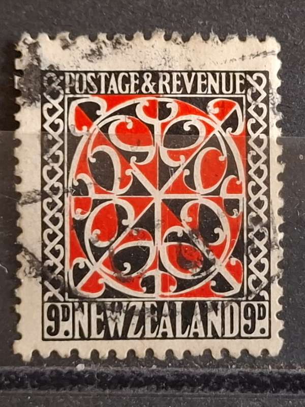 1936-942 - New Zealand - 9P -  Second Pictorials