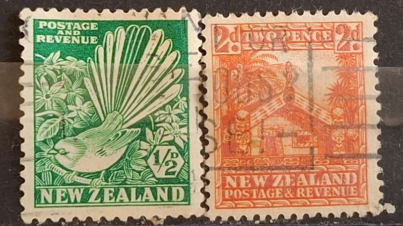1935 - New Zealand - ½P + 2P  -  Second Pictorials