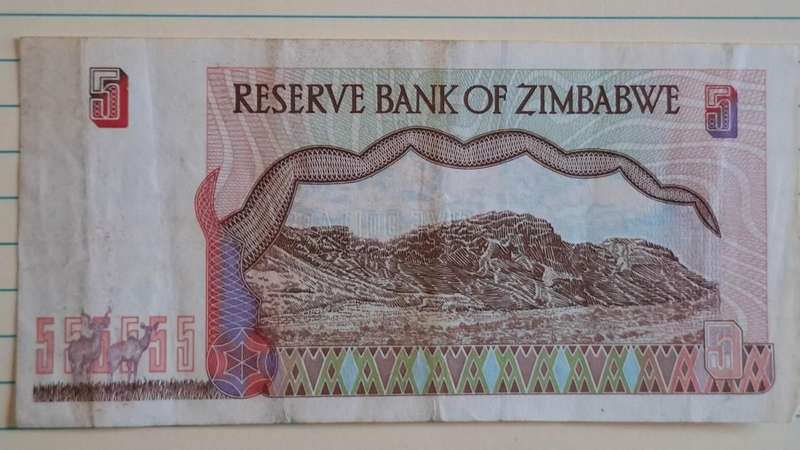 1997 - Zimbabwe - $ 5 - Leonard Ladislas Tsumba - Demonetised Aug 2006 - BX 5456442