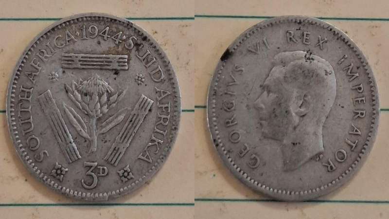 1944 - South Africa - 3 Pence  - George VI - Demonetised Mar 1961 - Silver (.800)